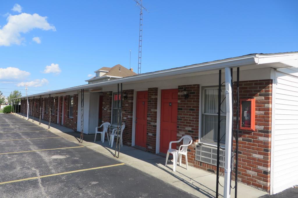 Seacrest Motel Sandusky Exterior photo